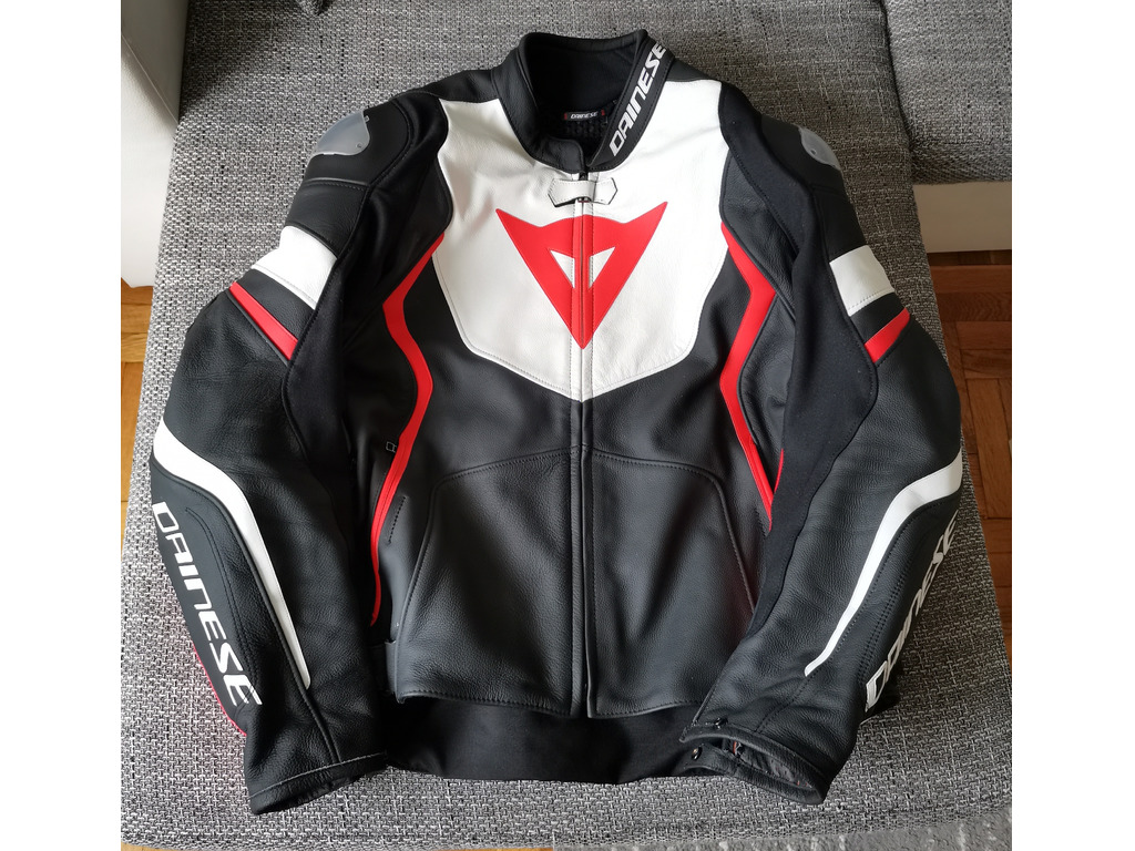 Мото яке Dainese Avro 4 Leather Jacket Black/White/Red Size 56 - 1/5