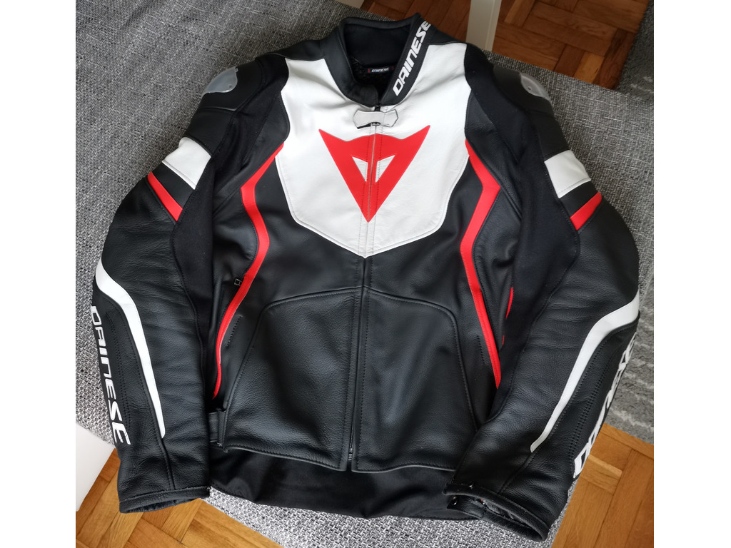 Мото яке Dainese Avro 4 Leather Jacket Black/White/Red Size 56 - 4/5
